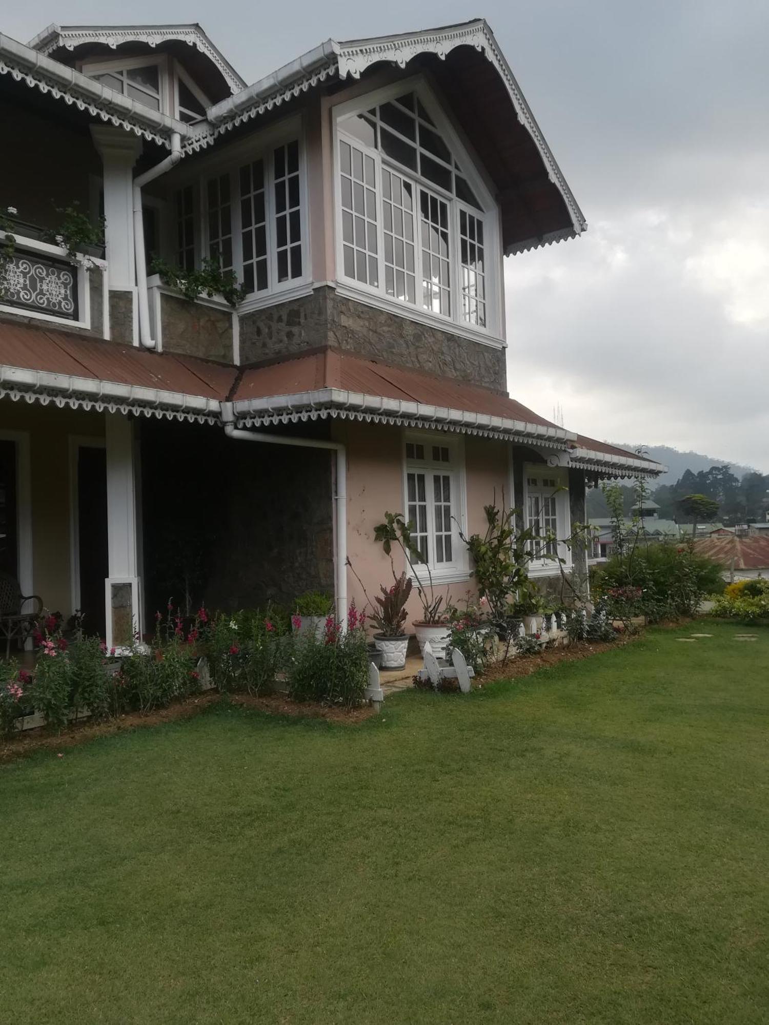 Ferienwohnung Royal Wattles Nuwara Eliya Exterior foto